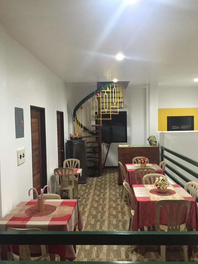 ซีสเคป ลอดจิ้ง เฮาส์ Bed & Breakfast โกรอน ภายนอก รูปภาพ